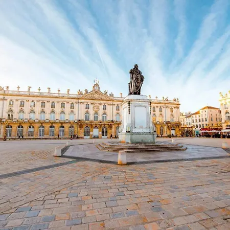 Le 3, Calme & Hyper Centre A 300m Stanislas Апартаменты *